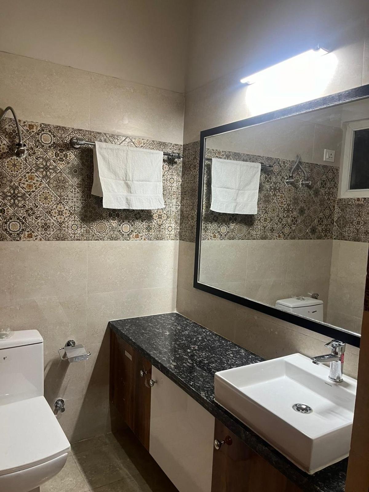 Studio Apartment In 그레이터 노이다 외부 사진